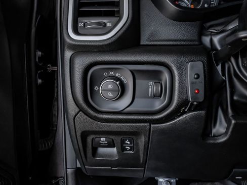 Used 2023 RAM 1500 Lone Star image 27