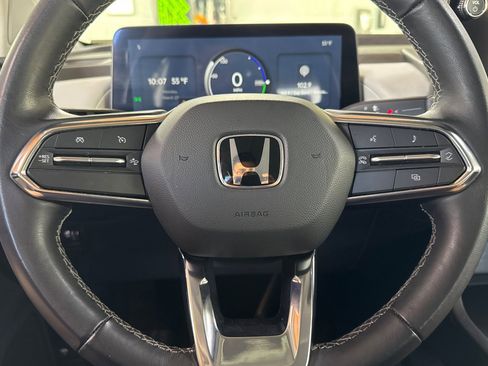 Certified 2025 Honda Prologue Touring image 17