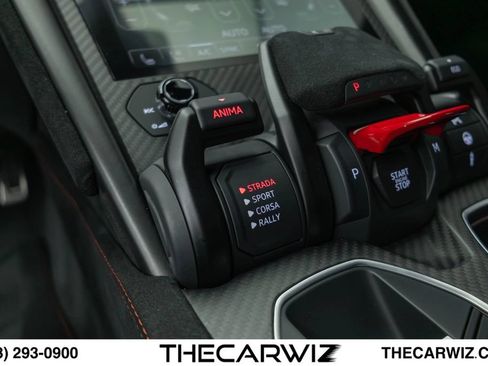 Used 2023 Lamborghini Urus Performante AWD/4WD image 76