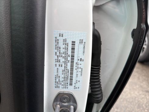 Used 2022 Lincoln Corsair Standard AWD w/ Equipment Group 101A image 29