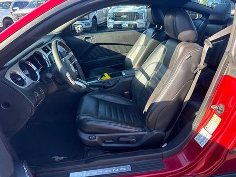 Used 2011 Ford Mustang Premium w/ 203A Rapid Spec Order Code RWD image 11