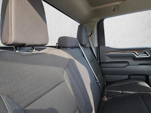 Used 2025 Chevrolet Silverado 1500 LT image 23