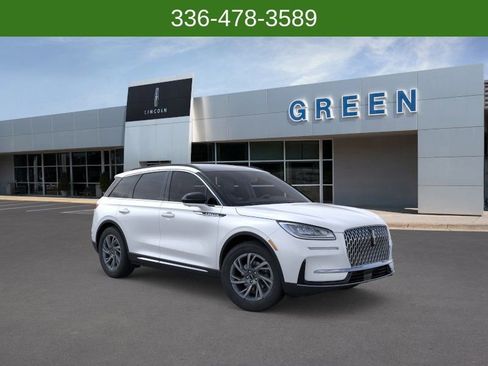 New 2026 Lincoln Corsair Premiere image 7