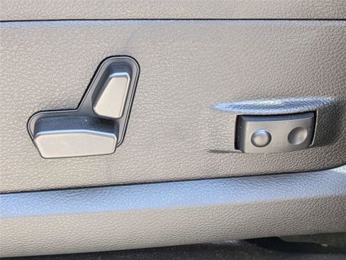 Certified 2026 RAM 2500 Big Horn AWD/4WD image 21