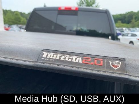 Used 2014 RAM 1500 Outdoorsman image 19