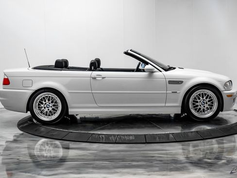 Used 2006 BMW M3 Convertible image 24