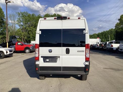 New 2026 RAM ProMaster 2500 FWD image 6