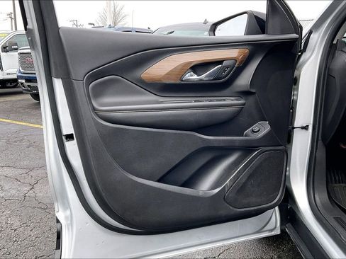 Used 2021 GMC Terrain SLE w/ Driver Convenience Package image 20