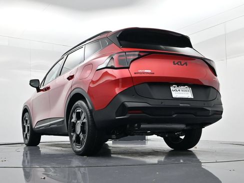 Certified 2026 Kia Sportage X-Line w/ X-Line Premium Package AWD/4WD image 39