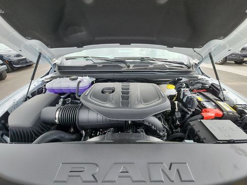 New 2025 RAM 1500 Limited image 21