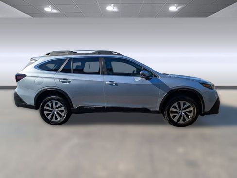 Used 2021 Subaru Outback Premium w/ Popular Package #1 image 8