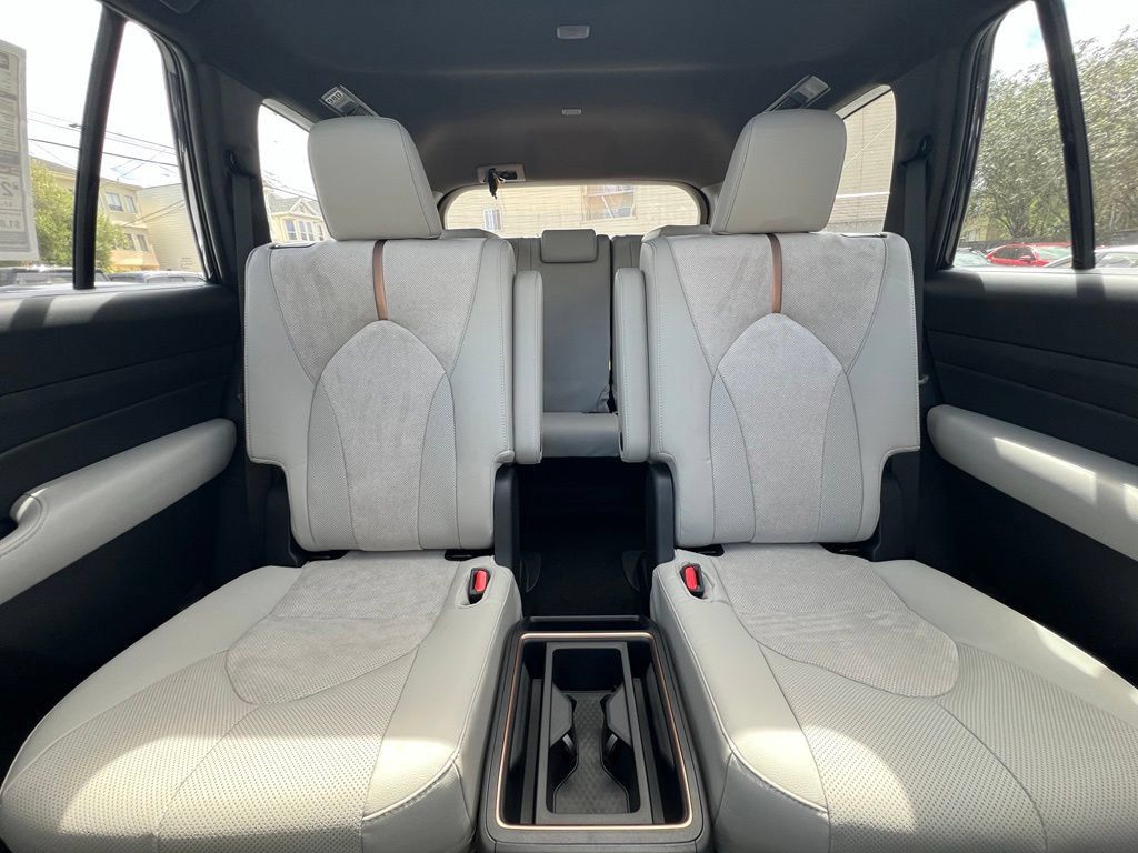 Certified 2026 Toyota Grand Highlander AWD Hybrid image 16
