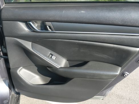 Used 2019 Honda Accord Sport image 22