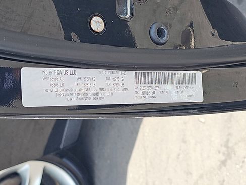 Used 2016 Dodge Challenger R/T RWD image 34