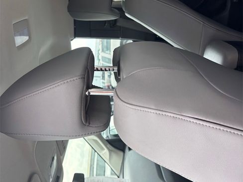 Used 2022 GMC Canyon Elevation Standard w/ Convenience Package image 26