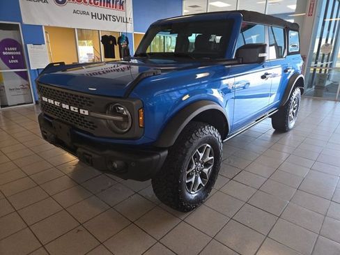 Used 2023 Ford Bronco Badlands AWD/4WD image 4