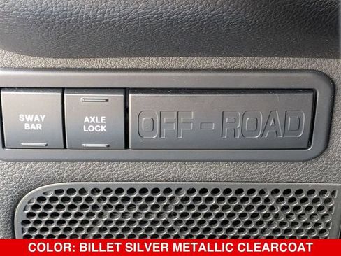 Used 2015 Jeep Wrangler Unlimited Rubicon w/ Connectivity Group AWD/4WD image 18