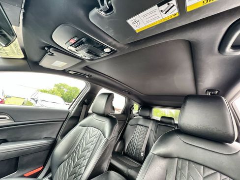 Used 2025 Kia Sportage X-Line w/ Premium Package AWD/4WD image 22