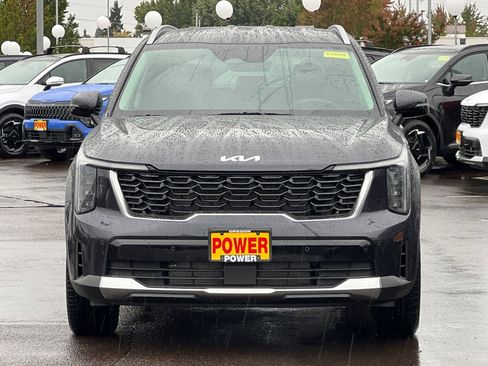 New 2026 Kia Sorento S image 3