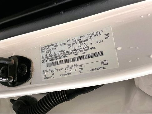 Used 2021 Ford F150 Lariat w/ Equipment Group 502A High AWD/4WD image 19