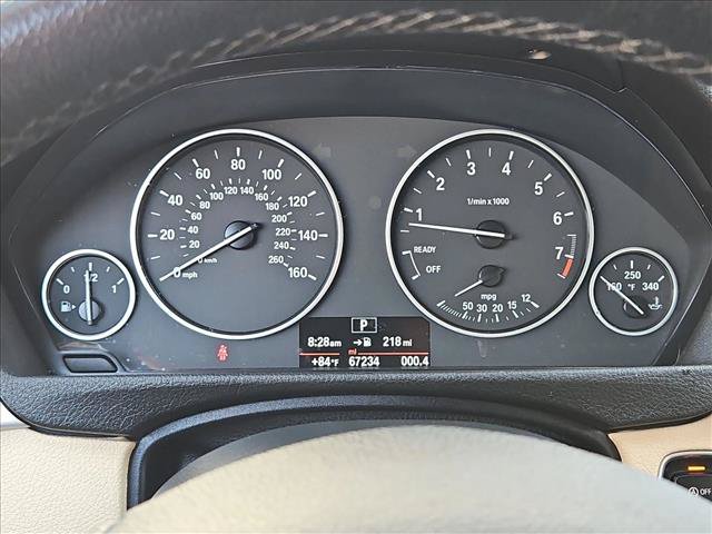 Used 2015 BMW 320i Sedan RWD image 11