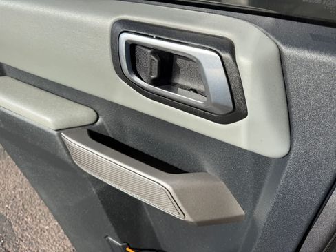 Used 2022 Ford Bronco Badlands AWD/4WD image 10