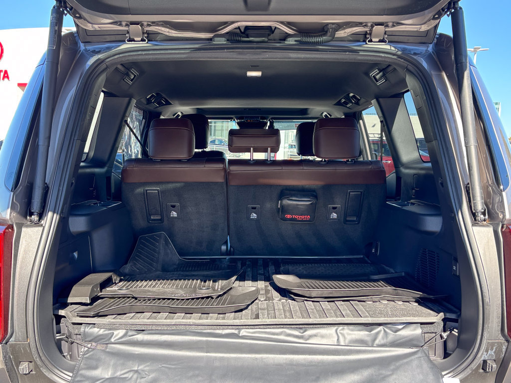 Used 2025 Toyota Land Cruiser w/ Premium Package AWD/4WD image 54
