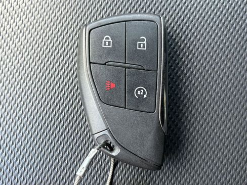 Used 2025 Chevrolet Equinox LT image 22