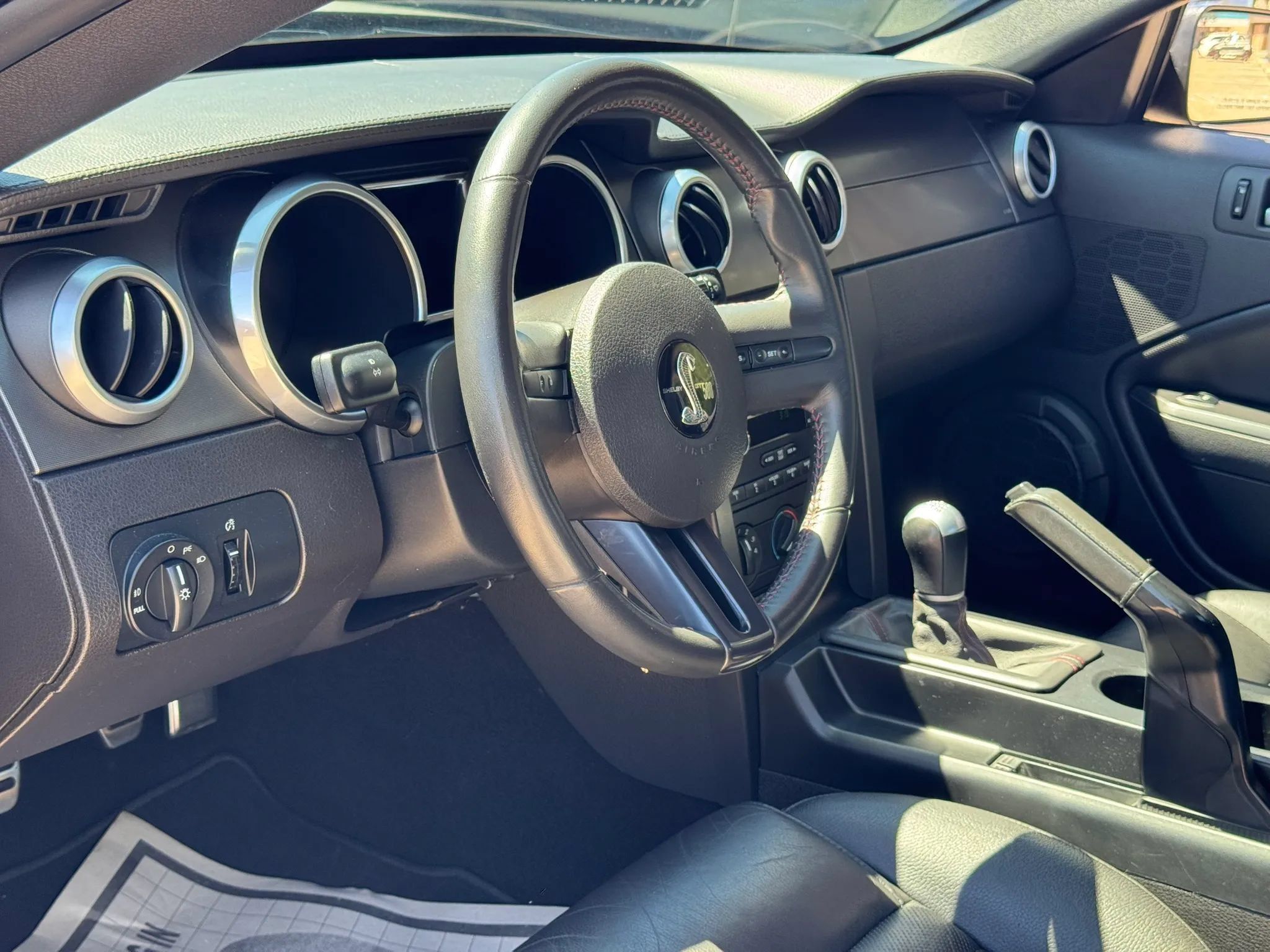 Used 2008 Ford Mustang Shelby GT500 RWD image 18