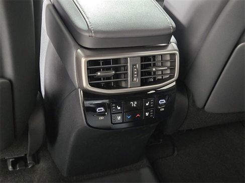 Used 2026 Lexus RX 450h AWD image 16