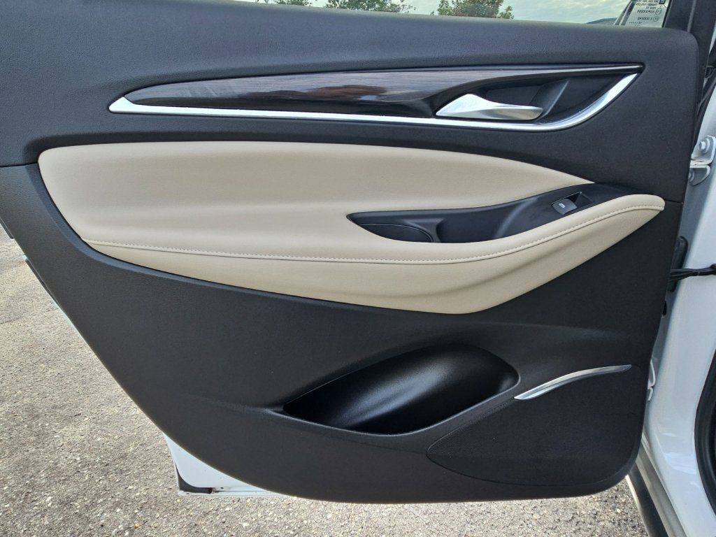 Used 2019 Buick Enclave Essence FWD image 29