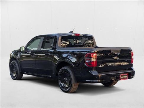 New 2025 Ford Maverick Lobo image 8