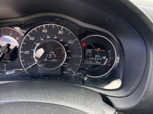 Used 2016 Nissan Versa Note SV image 7