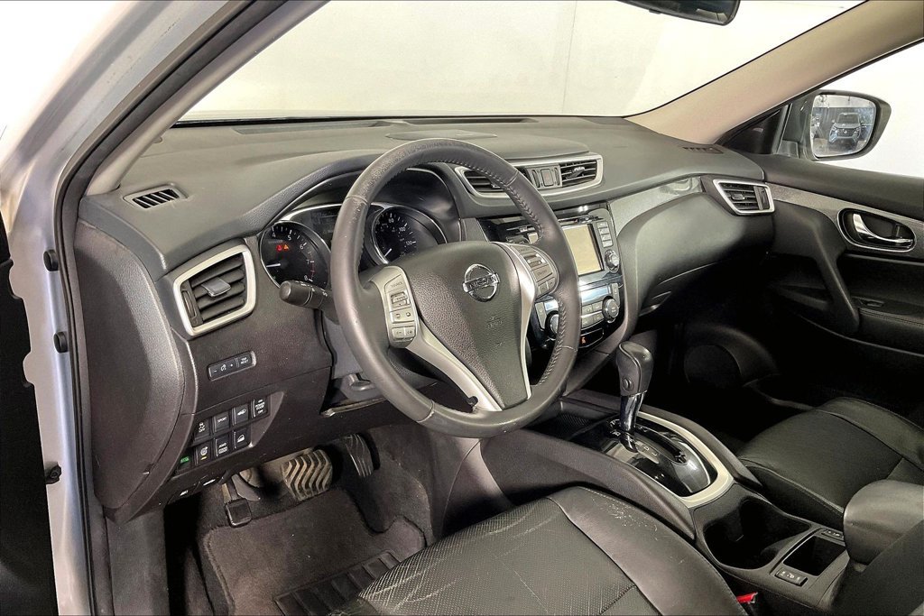 Used 2015 Nissan Rogue SL w/ SL Premium Package AWD/4WD image 15