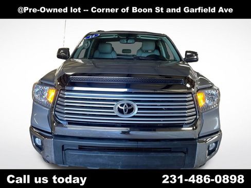 Used 2014 Toyota Tundra Limited w/ Limited Premium Package AWD/4WD image 8
