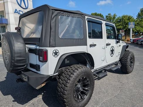 Used 2017 Jeep Wrangler Unlimited Sport AWD/4WD image 31