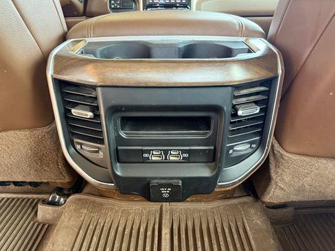 Used 2023 RAM 2500 Laramie AWD/4WD image 23