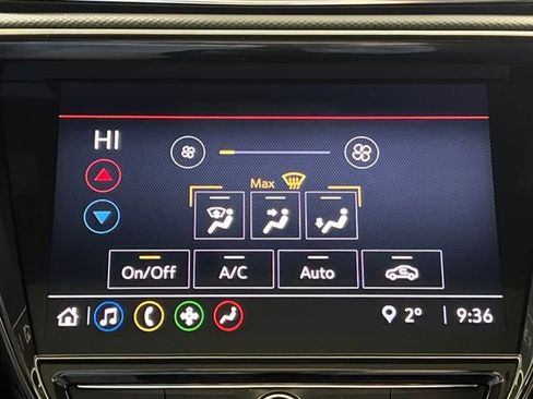 Used 2023 Chevrolet TrailBlazer RS w/ Sun and Liftgate Package image 20