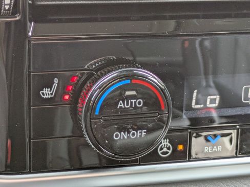 New 2026 Nissan Rogue Platinum image 25