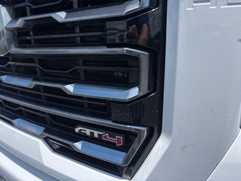 Certified 2024 GMC Sierra 2500 AT4 w/ AT4 Premium Plus Package AWD/4WD image 4