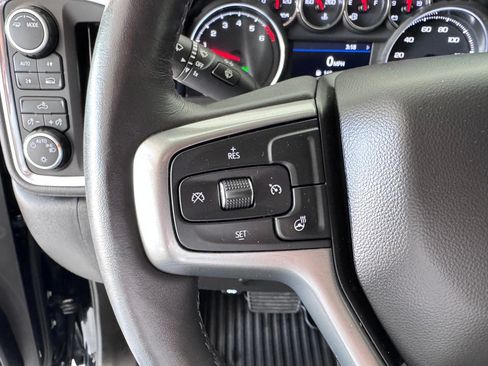 Certified 2021 Chevrolet Silverado 1500 LT AWD/4WD image 17