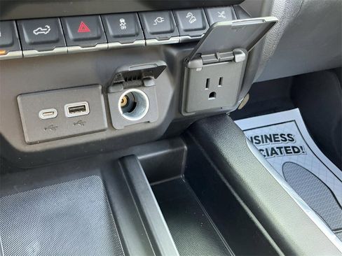 Used 2019 GMC Sierra 1500 Denali w/ Denali Ultimate Package image 21