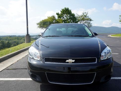 Used 2015 Chevrolet Impala Police image 2