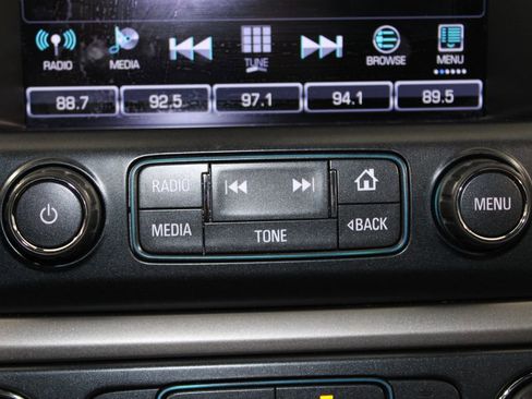 Used 2018 Chevrolet Colorado Z71 image 27