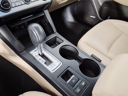 Used 2016 Subaru Outback 2.5i Limited image 25