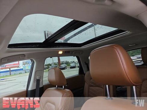 Used 2023 Nissan Pathfinder Platinum AWD/4WD image 23