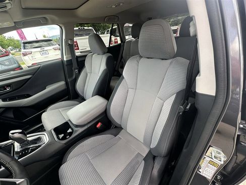 Used 2024 Subaru Outback Premium AWD/4WD image 56