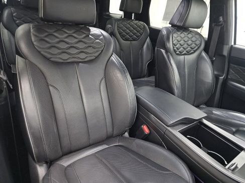 Used 2022 Hyundai Palisade Calligraphy image 13