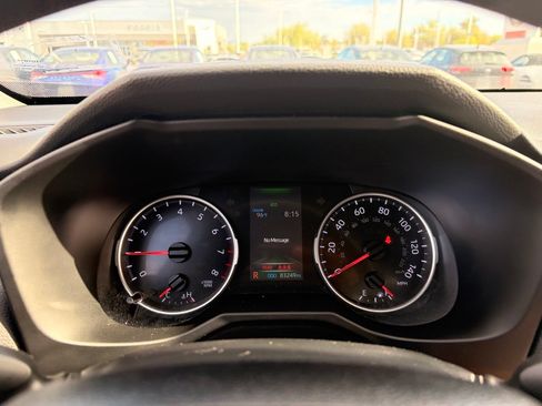 Used 2022 Toyota RAV4 LE FWD image 31