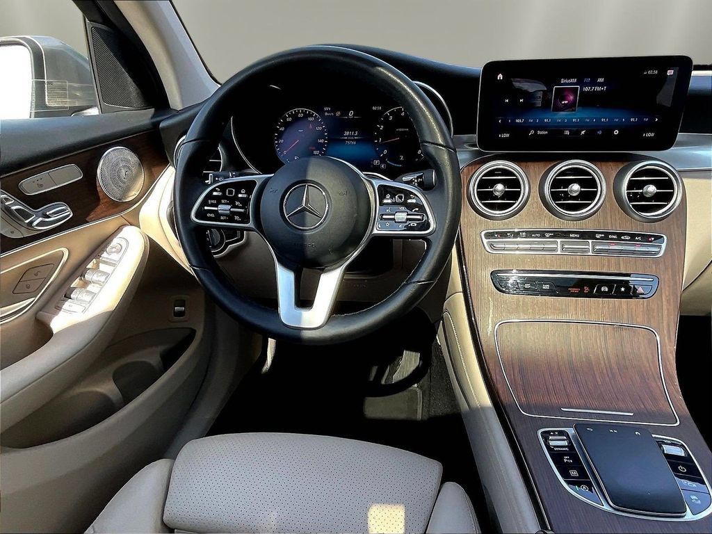 Used 2020 Mercedes-Benz GLC 300 image 10